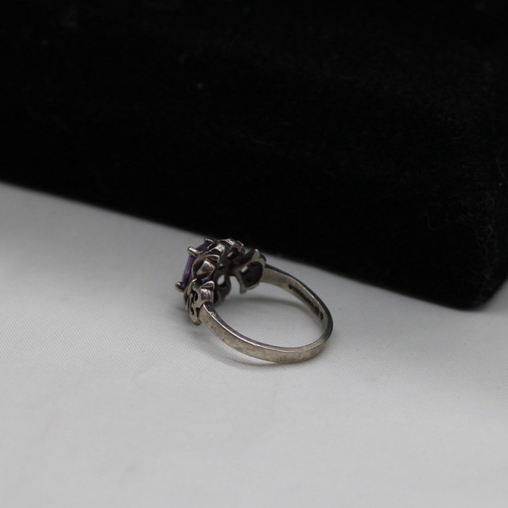Vintage Sterling Silver Amethyst Filigree Ring Emerald Cut Gothic Scroll Sz 6.5 - Picture 5 of 9